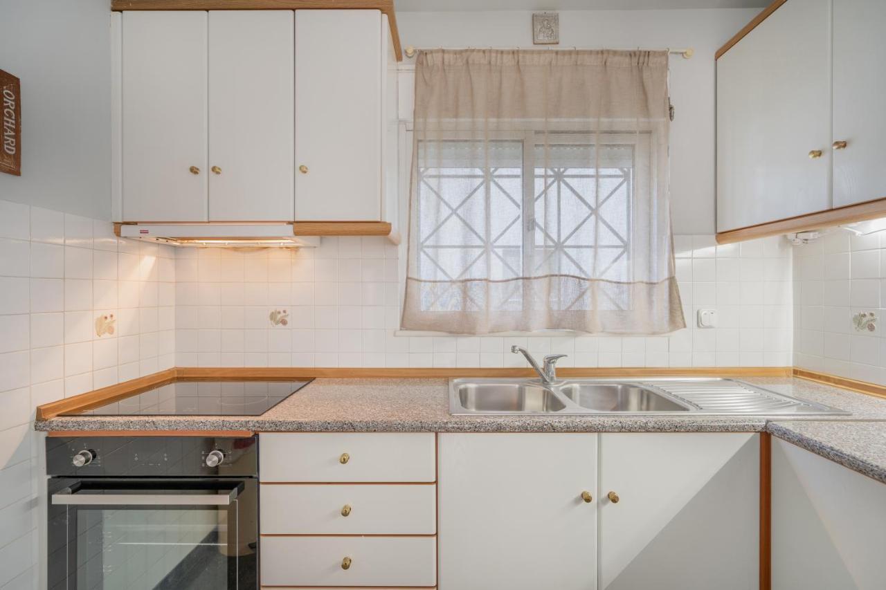 Renovated Lovely Next To Marina Flisvos *